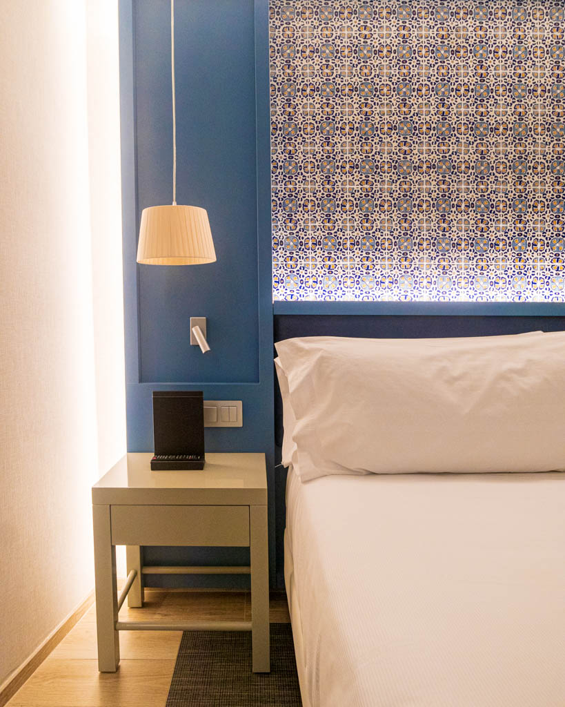 Hotel Catalonia Porto - The Room